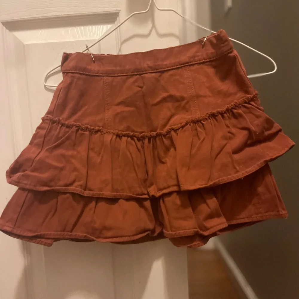Chelsea & Violet Rust Tiered Skirt - Picture 1 of 2